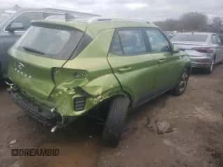 2022 Hyundai Venue SEL с VIN KMHRC8A35NU172123, выставлен на аукционе Copart как лот 38148343 с пробегом 5 129 миль миль и . История ставок и продаж доступна на DreamBid. Изображение 3.