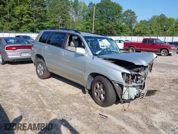 2006 Toyota Highlander with VIN JTEGP21A160111576, listed as a IAAI auction lot 42711953 with 280,820 mi miles and . Bid and sale history available at DreamBid. Image 1.