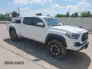 2021 Toyota Tacoma SR5 с VIN 5TFDZ5BN8MX062434, выставлен на аукционе IAAI как лот 43202596 с пробегом 13 367 миль миль и . История ставок и продаж доступна на DreamBid. Изображение 1.
