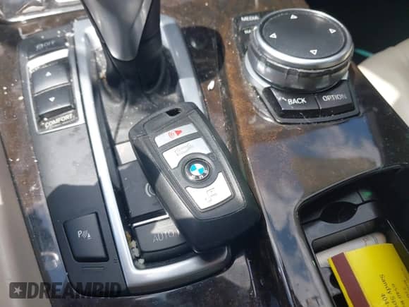 2016 BMW 5 Series 535i with VIN WBA5B1C57GG129879, listed as a IAAI auction lot 42994563 with Not provided miles and . Bid and sale history available at DreamBid. Image 11.