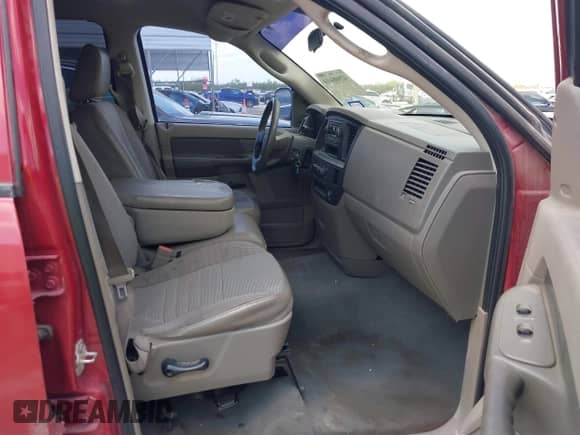 2008 Dodge 1500 ST z VIN 1D7HA18K08J168289, wystawiony jako IAAI lot #42908414 z przebiegiem 192 375 mil mil oraz . Historia ofert i sprzedaży dostępna na DreamBid. Obrazek 5.