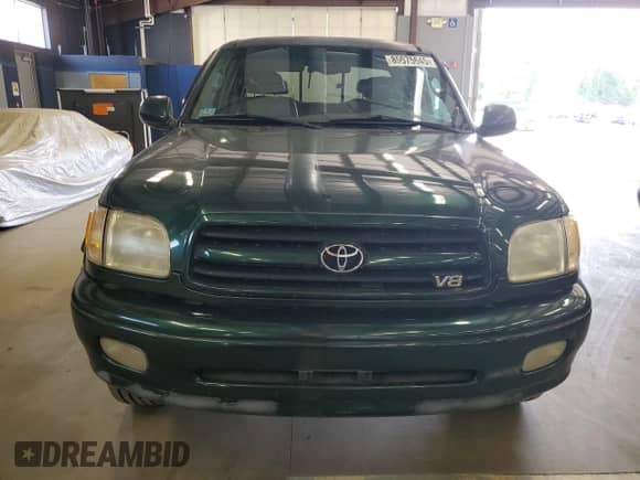 2001 Toyota Tundra Limited z VIN 5TBBT48141S150804, wystawiony jako Copart lot #85075645 z przebiegiem 269 962 mil mil oraz Czysty tytuł • Clean title. Historia ofert i sprzedaży dostępna na DreamBid. Obrazek 5.