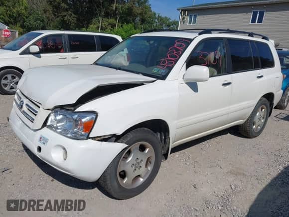 2006 Toyota Highlander z VIN JTEHP21A360184887, wystawiony jako IAAI lot #43103709 z przebiegiem 221 757 mil mil oraz . Historia ofert i sprzedaży dostępna na DreamBid. Obrazek 17.