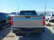 2020 Chevrolet Silverado 1500 LT Trail Boss z VIN 1GCPYFED4LZ183263, wystawiony jako IAAI lot #43146289 z przebiegiem 109 467 mil mil oraz . Historia ofert i sprzedaży dostępna na DreamBid. Obrazek 16.