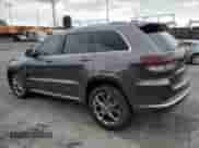 2019 Jeep Grand Cherokee Summit с VIN 1C4RJFJG0KC553199, выставлен на аукционе Copart как лот 50969695 с пробегом 67 556 миль миль и Списание • Salvage title. История ставок и продаж доступна на DreamBid. Изображение 2.