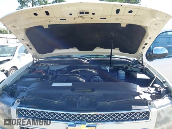 2010 Chevrolet Suburban LTZ с VIN 1GNUCKE07AR286799, выставлен на аукционе IAAI как лот 43371834 с пробегом 161 202 миль миль и . История ставок и продаж доступна на DreamBid. Изображение 10.