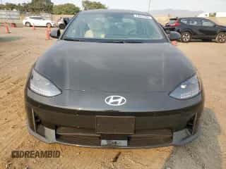 2024 Hyundai Ioniq 6 SEL с VIN KMHM34AC6RA070419, выставлен на аукционе Copart как лот 70015744 с пробегом 2 360 миль миль и Списание • Salvage title. История ставок и продаж доступна на DreamBid. Изображение 5.
