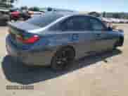 2020 BMW 3 Series M340i z VIN 3MW5U7J02L8B32282, wystawiony jako Copart lot #63470085 z przebiegiem 58 771 mil mil oraz Szkoda całkowita • Salvage title. Historia ofert i sprzedaży dostępna na DreamBid. Obrazek 3.