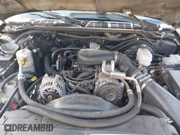 2000 Chevrolet Blazer LS с VIN 1GNCT18W1YK112722, выставлен на аукционе IAAI как лот 41758275 с пробегом 157 730 миль миль и . История ставок и продаж доступна на DreamBid. Изображение 10.