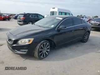 2017 Volvo S60 Inscription с VIN LYV402TK4HB125625, выставлен на аукционе Copart как лот 57885735 с пробегом Не указан миль и Списание • Salvage title. История ставок и продаж доступна на DreamBid. Изображение 1.