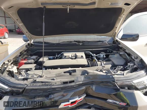 2024 Chevrolet Colorado 4WD ZR2 с VIN 1GCPTFEK4R1145701, выставлен на аукционе IAAI как лот 42262513 с пробегом 8 666 миль миль и . История ставок и продаж доступна на DreamBid. Изображение 10.