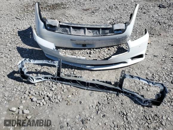 2011 Dodge Charger Rallye Plus z VIN 2B3CL3CG8BH609061, wystawiony jako Copart lot #71974714 z przebiegiem 88 055 mil mil oraz Szkoda całkowita • Salvage title. Historia ofert i sprzedaży dostępna na DreamBid. Obrazek 12.