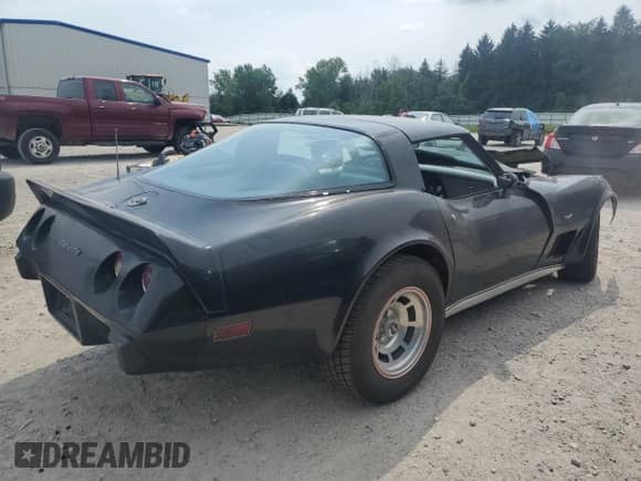 1978 Chevrolet Corvette with VIN 1Z87L8S901740, listed as a Copart auction lot 67062105 with 60,860 mi miles and Salvage title. Bid and sale history available at DreamBid. Image 3.