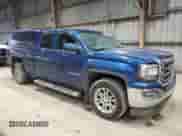 2017 GMC Sierra 1500 SLE z VIN 1GTV2MEC4HZ193075, wystawiony jako Copart lot #69818515 z przebiegiem 169 360 mil mil oraz Czysty tytuł • Clean title. Historia ofert i sprzedaży dostępna na DreamBid. Obrazek 4.