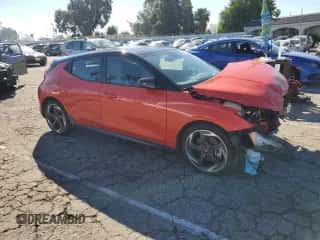 2019 Hyundai Veloster Turbo R-Spec z VIN KMHTH6AB1KU020063, wystawiony jako Copart lot #42607993 z przebiegiem 21 712 mil mil oraz . Historia ofert i sprzedaży dostępna na DreamBid. Obrazek 4.