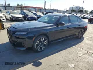 2023 BMW 7 Series 760i xDrive с VIN WBA33EJ04PCN31904, выставлен на аукционе Copart как лот 71532895 с пробегом 2 127 миль миль и Чистый • Clean title. История ставок и продаж доступна на DreamBid. Изображение 1.