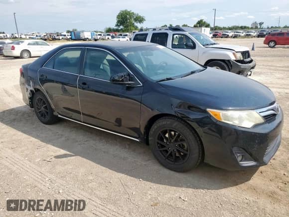 2012 Toyota Camry L with VIN 4T1BF1FK3CU093868, listed as a Copart auction lot 68912035 with 185,303 mi miles and Clean title. Bid and sale history available at DreamBid. Image 4.