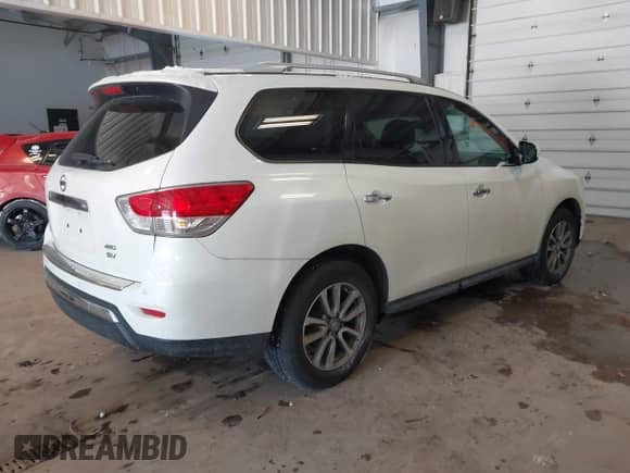 2015 Nissan Pathfinder SL с VIN 5N1AR2MM6FC710672, выставлен на аукционе IAAI как лот 41607828 с пробегом 113 945 миль миль и . История ставок и продаж доступна на DreamBid. Изображение 4.