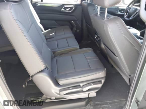 2024 Chevrolet Suburban с VIN 1GNSCEKT6RR218285, выставлен на аукционе IAAI как лот 40982165 с пробегом 8 464 миль миль и . История ставок и продаж доступна на DreamBid. Изображение 8.