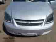2005 Chevrolet Cobalt z VIN 1G1AK52F157528750, wystawiony jako IAAI lot #42766198 z przebiegiem 97 422 mil mil oraz . Historia ofert i sprzedaży dostępna na DreamBid. Obrazek 6.