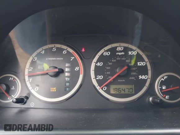 2002 Honda CR-V EX with VIN JHLRD78852C006332, listed as a IAAI auction lot 43461418 with 186,470 mi miles and . Bid and sale history available at DreamBid. Image 7.