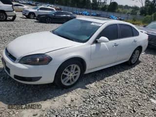 2011 Chevrolet Impala LTZ z VIN 2G1WC5EM3B1139355, wystawiony jako Copart lot #71603955 z przebiegiem 138 478 mil mil oraz Szkoda całkowita • Salvage title. Historia ofert i sprzedaży dostępna na DreamBid. Obrazek 1.
