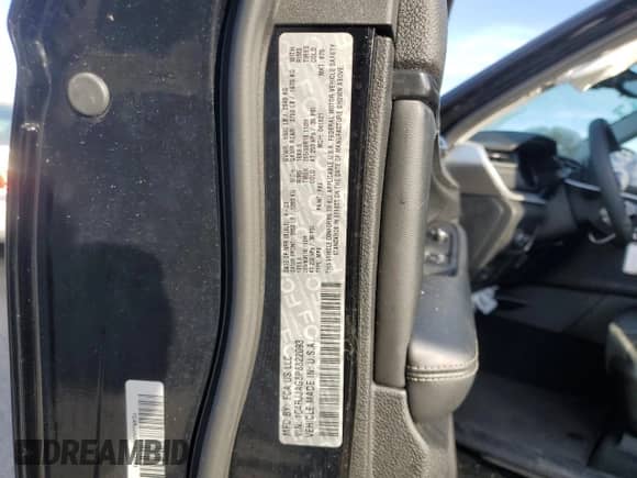 2023 Jeep Grand Cherokee Laredo с VIN 1C4RJJAG8P8822093, выставлен на аукционе Copart как лот 84812915 с пробегом 43 897 миль миль и На запчасти • Non repairable. История ставок и продаж доступна на DreamBid. Изображение 13.