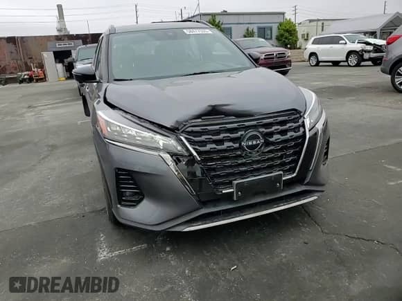 2022 Nissan Kicks SR z VIN 3N1CP5DV0NL528601, wystawiony jako Copart lot #58477535 z przebiegiem 36 557 mil mil oraz Szkoda całkowita • Salvage title. Historia ofert i sprzedaży dostępna na DreamBid. Obrazek 14.