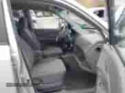 2008 Hyundai Tucson GLS z VIN KM8JM12B48U711956, wystawiony jako IAAI lot #43534119 z przebiegiem 136 794 mil mil oraz . Historia ofert i sprzedaży dostępna na DreamBid. Obrazek 5.