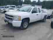 2011 Chevrolet Silverado 1500 LT z VIN 1GCRCSEA0BZ132671, wystawiony jako IAAI lot #43030753 z przebiegiem 107 371 mil mil oraz . Historia ofert i sprzedaży dostępna na DreamBid. Obrazek 2.