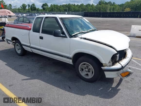 1995 Chevrolet S-10 LS с VIN 1GCCS19Z4S8222124, выставлен на аукционе IAAI как лот 42733517 с пробегом 274 729 миль миль и . История ставок и продаж доступна на DreamBid. Изображение 1.