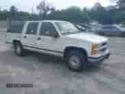 1996 Chevrolet Suburban with VIN 3GNFK16R4TG160793, listed as a IAAI auction lot 42887073 with 295,291 mi miles and . Bid and sale history available at DreamBid. Image 1.