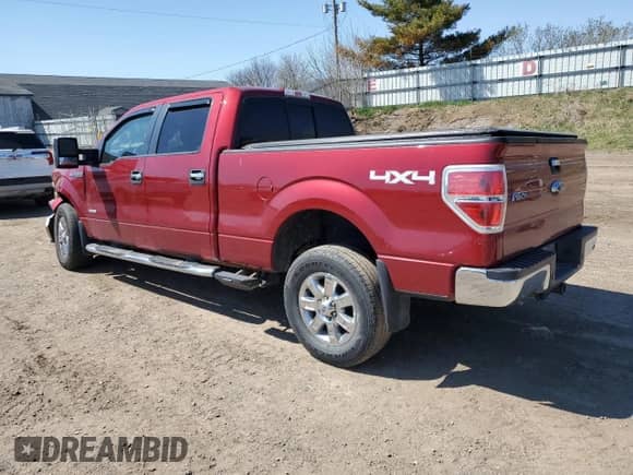 2013 Ford F-150 XL z VIN 1FTFW1ET1DKD78954, wystawiony jako Copart lot #53777715 z przebiegiem 156 197 mil mil oraz Czysty tytuł • Clean title. Historia ofert i sprzedaży dostępna na DreamBid. Obrazek 2.