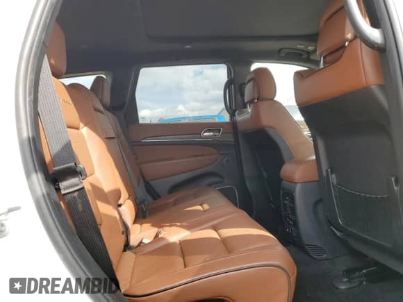 2017 Jeep Grand Cherokee Summit с VIN 1C4RJFJGXHC914365, выставлен на аукционе Copart как лот 71289825 с пробегом 108 947 миль миль и Чистый • Clean title. История ставок и продаж доступна на DreamBid. Изображение 11.