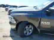 2020 Ram 1500 Tradesman z VIN 1C6RR6FG7LS153348, wystawiony jako IAAI lot #41977543 z przebiegiem 69 604 mil mil oraz . Historia ofert i sprzedaży dostępna na DreamBid. Obrazek 6.