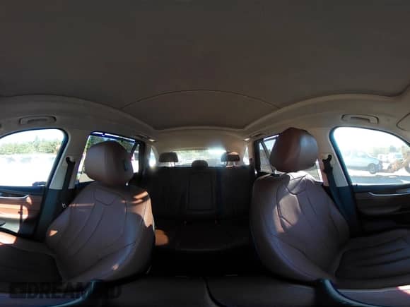 2016 BMW X5 xDrive35i с VIN 5UXKR0C58G0S88865, выставлен на аукционе IAAI как лот 43057776 с пробегом 126 072 миль миль и . История ставок и продаж доступна на DreamBid. Изображение 18.