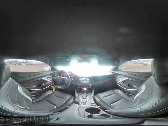 2017 Chevrolet Camaro 2LT z VIN 1G1FD1RX9H0140105, wystawiony jako Copart lot #82310264 z przebiegiem 58 457 mil mil oraz Szkoda całkowita • Salvage title. Historia ofert i sprzedaży dostępna na DreamBid. Obrazek 13.