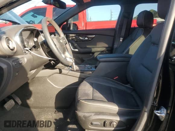 2024 Chevrolet Blazer Premier с VIN 3GNKBFR44RS189096, выставлен на аукционе Copart как лот 86097364 с пробегом 7 798 миль миль и Списание • Salvage title. История ставок и продаж доступна на DreamBid. Изображение 7.