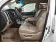 2007 Toyota Tundra Limited с VIN 5TFBV58147X015574, выставлен на аукционе Copart как лот 69936905 с пробегом 201 751 миль миль и Чистый • Clean title. История ставок и продаж доступна на DreamBid. Изображение 7.