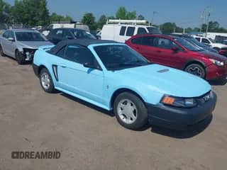 2001 Ford Mustang Deluxe with VIN 1FAFP44491F178827, listed as a IAAI auction lot 42576129 with Not provided miles and . Bid and sale history available at DreamBid. Image 1.