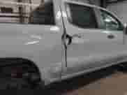 2024 Chevrolet Silverado 1500 Custom Trail Boss с VIN 3GCPDCEKXRG334799, выставлен на аукционе IAAI как лот 41946051 с пробегом 16 321 миль миль и . История ставок и продаж доступна на DreamBid. Изображение 6.