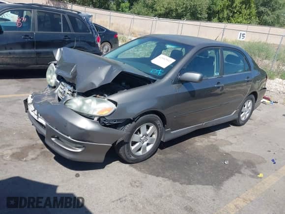 2005 Toyota Corolla CE with VIN 1NXBR30E65Z509923, listed as a IAAI auction lot 42952932 with 208,686 mi miles and . Bid and sale history available at DreamBid. Image 17.
