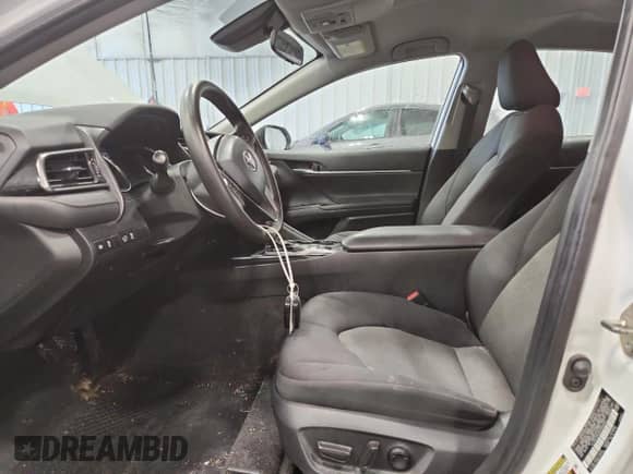 2019 Toyota Camry Hybrid LE с VIN 4T1B31HK3KU006491, выставлен на аукционе Copart как лот 81571085 с пробегом 83 074 миль миль и Списание • Salvage title. История ставок и продаж доступна на DreamBid. Изображение 7.