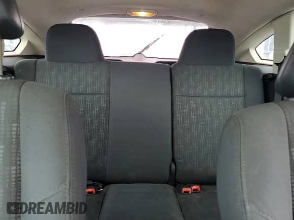 2008 Dodge Caliber SE with VIN 1B3HB28B68D585512, listed as a Copart auction lot 70147855 with 133,636 mi miles and Salvage title. Bid and sale history available at DreamBid. Image 10.