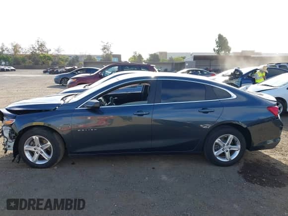 2021 Chevrolet Malibu LS с VIN 1G1ZB5ST5MF056971, выставлен на аукционе IAAI как лот 43196008 с пробегом 67 130 миль миль и . История ставок и продаж доступна на DreamBid. Изображение 14.