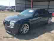 2006 Chrysler 300 C SRT-8 с VIN 2C3KA73W56H332748, выставлен на аукционе IAAI как лот 43292460 с пробегом 168 014 миль миль и . История ставок и продаж доступна на DreamBid. Изображение 2.