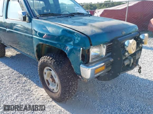 1995 Nissan Frontier SE with VIN 1N6HD16Y9SC473095, listed as a IAAI auction lot 43095725 with 214,968 mi miles and . Bid and sale history available at DreamBid. Image 6.