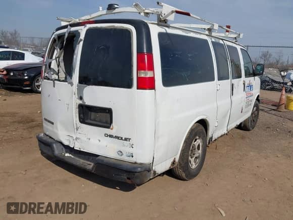 2004 Chevrolet Express Cargo с VIN 1GCFG15X741224268, выставлен на аукционе IAAI как лот 41788116 с пробегом Не указан миль и . История ставок и продаж доступна на DreamBid. Изображение 4.