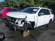 2023 Chevrolet Tahoe Premier с VIN 1GNSKSKD8PR543320, выставлен на аукционе IAAI как лот 43128192 с пробегом 28 647 миль миль и . История ставок и продаж доступна на DreamBid. Изображение 2.