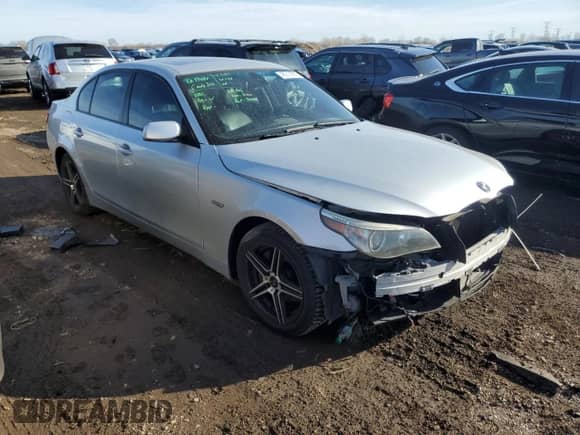 2006 BMW 5 Series z VIN WBANF33546CS35387, wystawiony jako Copart lot #48214065 z przebiegiem 134 284 mil mil oraz Szkoda całkowita • Salvage title. Historia ofert i sprzedaży dostępna na DreamBid. Obrazek 4.